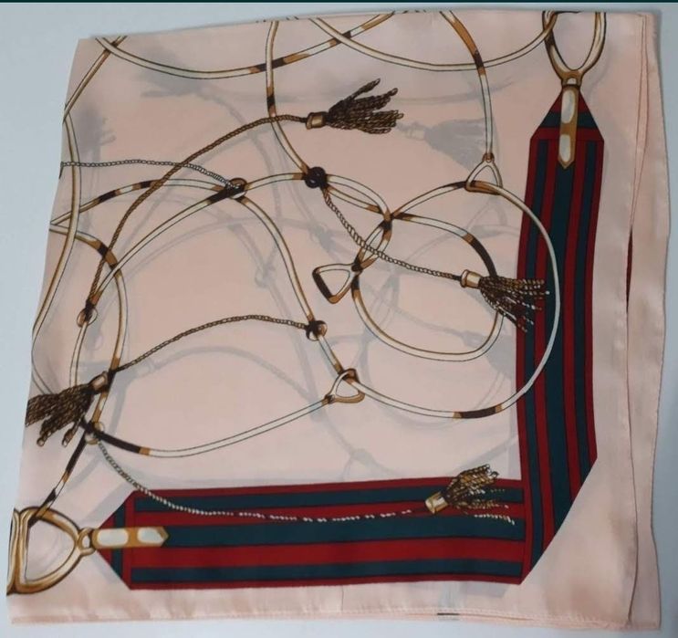 Платок Корея 70×70