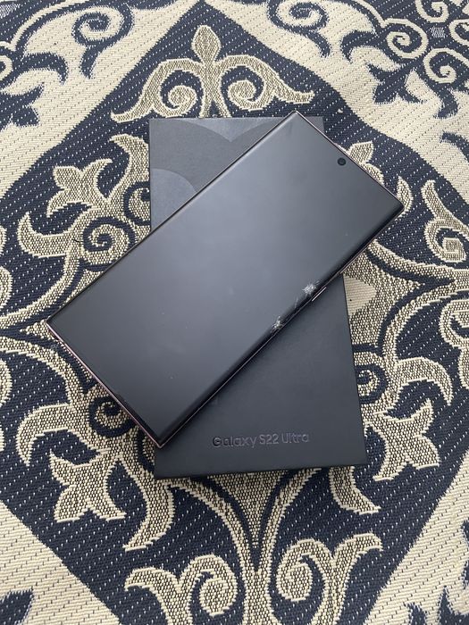 Samsung S22Ultra 256