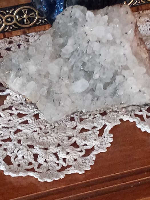 Floare de mina proveniență mina Săsar. Calcită.cuart