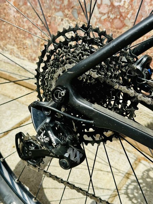 MTB Focus Carbon 29er XL-540mm 1x12 Magura Sram NX Планински велосипед