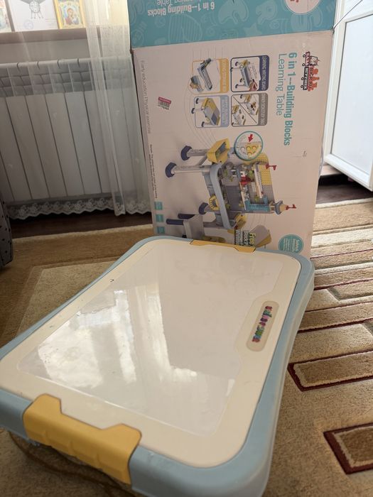 Стол для LEGO / конструкторов (развивающий)