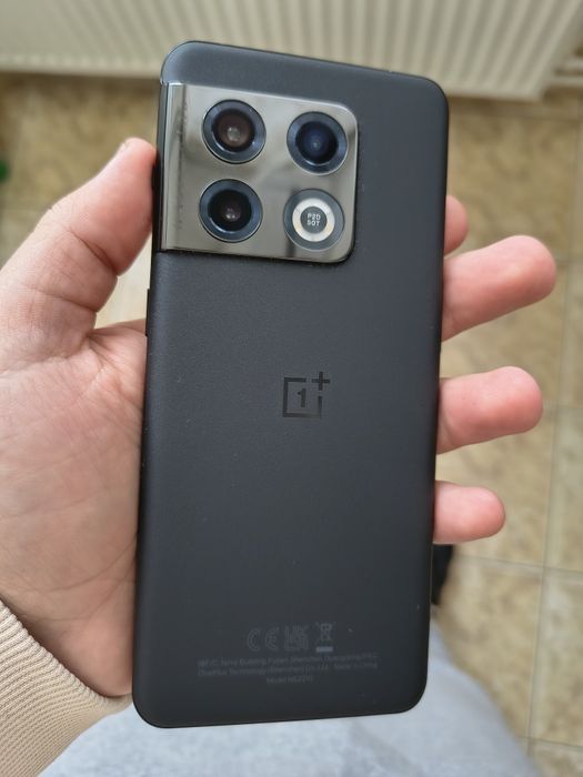OnePlus 10 Pro 5G