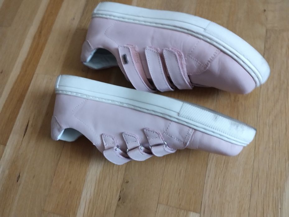 Adidași fete roz din piele naturala