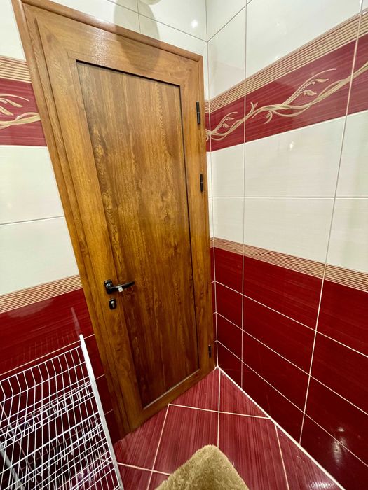 Дава се под наем Тристаен апартамент в Варна, Център - 87 кв.м за 714 € - Снимка #8