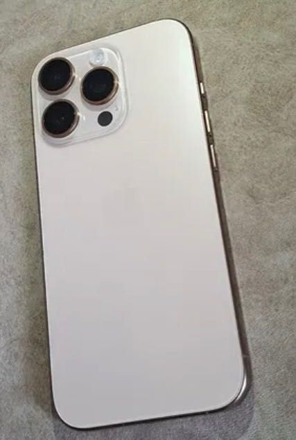 iphone 16 pro duval sim