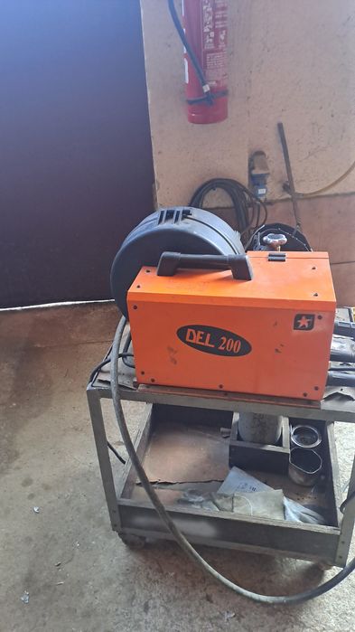 Телоподаващо DELL 200