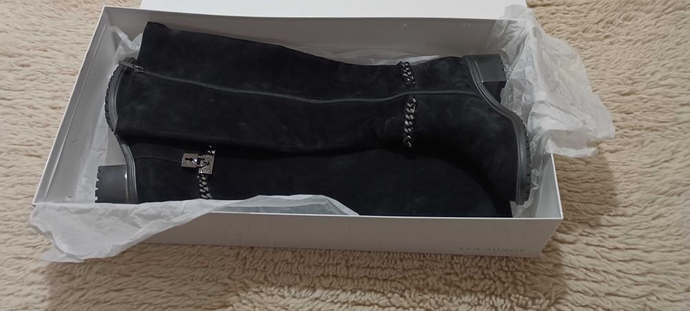 Дамски ботуши от естествен велур