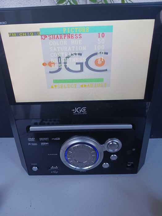 DVD, CD, MP3 ,USB  TV  Radio