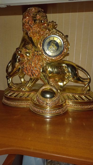 Статуэтка часы Львы