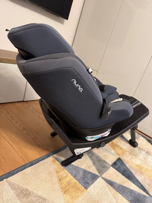 Scaun auto Nuna rotativ 360