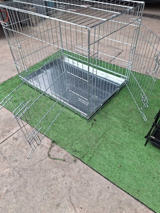 Сгъваеми клетки за кучета