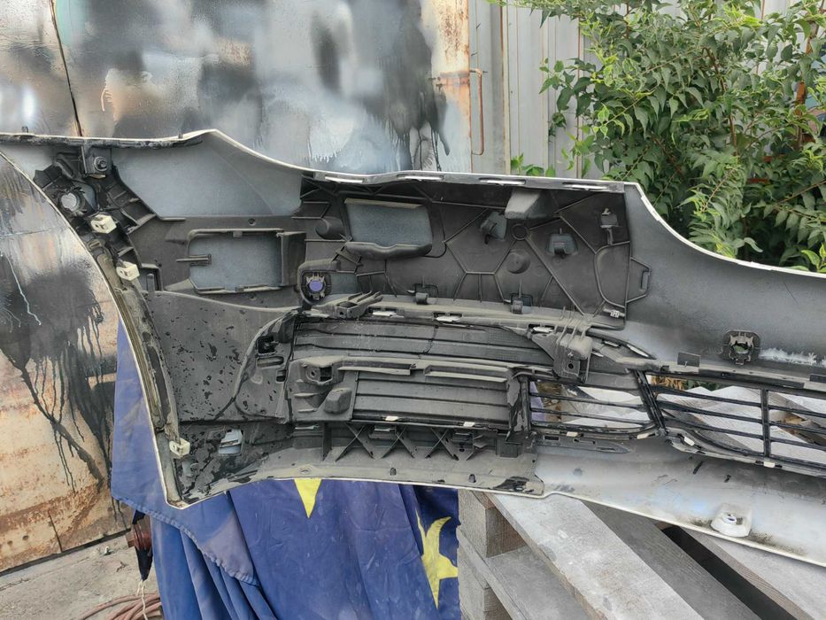 Предна броня за bmw G11\12