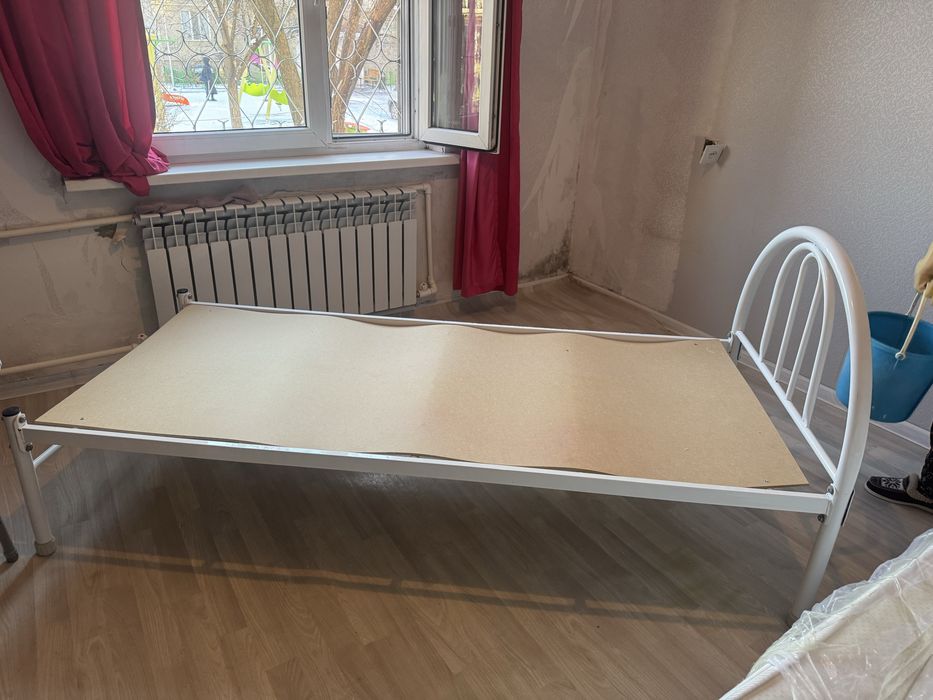 Продам кровать срочно