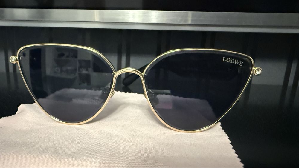 Слънчеви очила Loewe