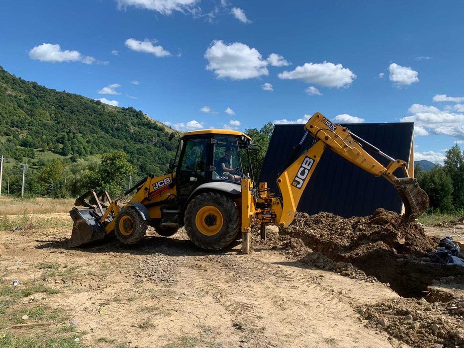Buldoexcavator JCB 3cx