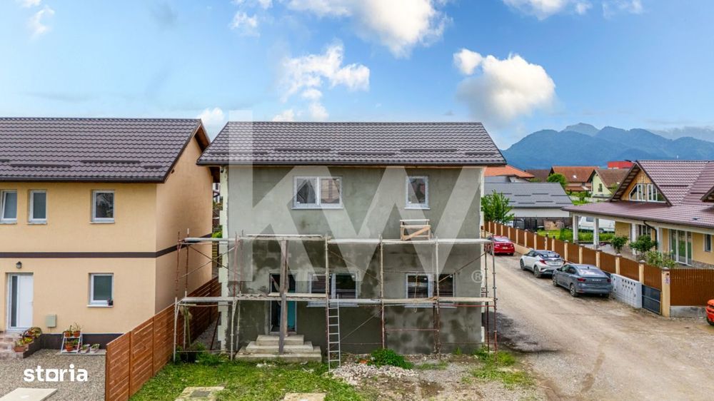 Casa singur in curte, la rosu, Izvor, Comision 0%