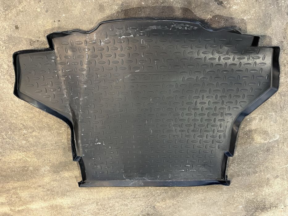 стелка за багажник TOYOTA