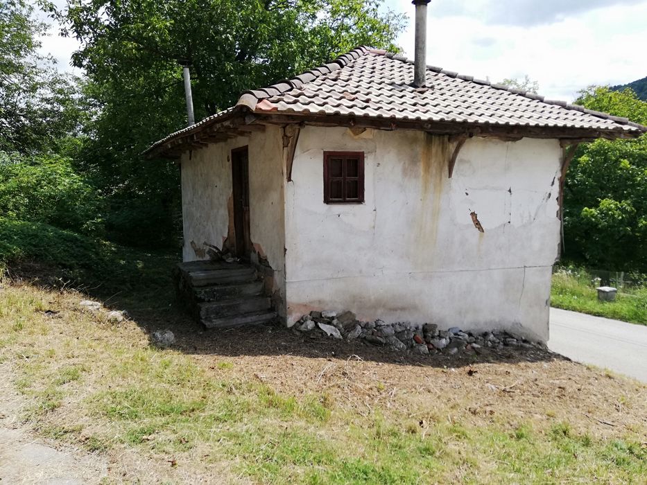 Продава се Къща в с. Трънито, Област Габрово - 92 кв.м за 99 €/кв.м - Снимка #1