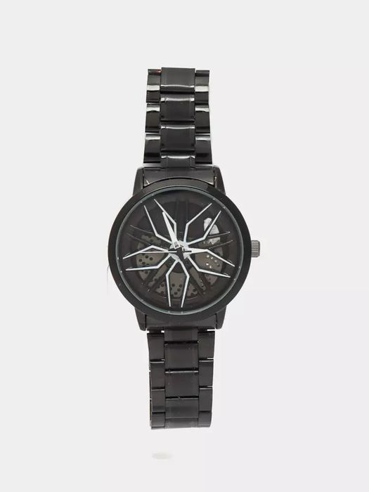 Avtomobil ishqibozlari uchun 3D-dizaynli, aylanuvchi diskali