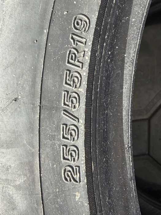255/55/19 летние шины Bridgestone