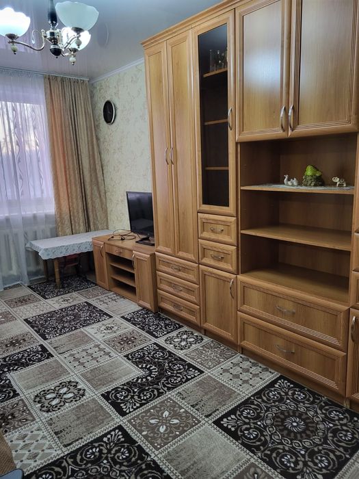 Сдам 2ком квартиру район айсберг