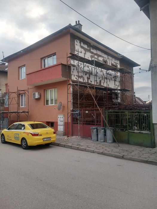 Топлоизолация от скеле със собствено скеле