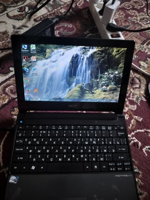 Нетбук Asus one в хорошем состоянии