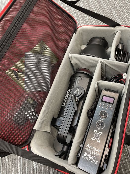 Aputure 300X Biolor Lumina Video