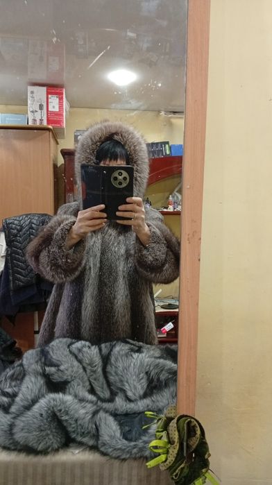 Продам натуральную шубку