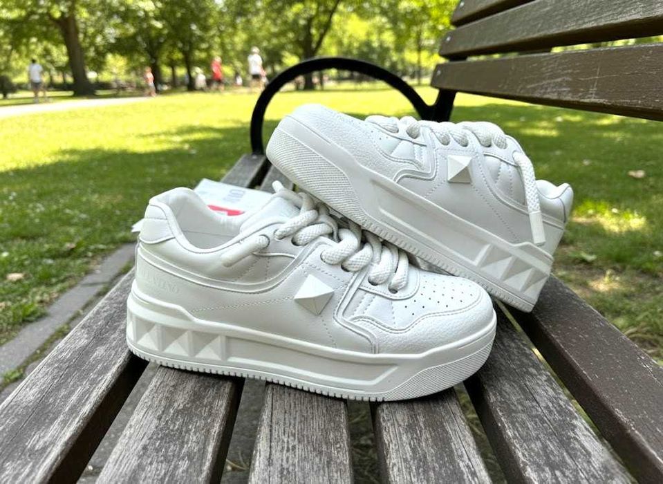 Adidasi Valentino Garavani Alb - Produs Full box Premium