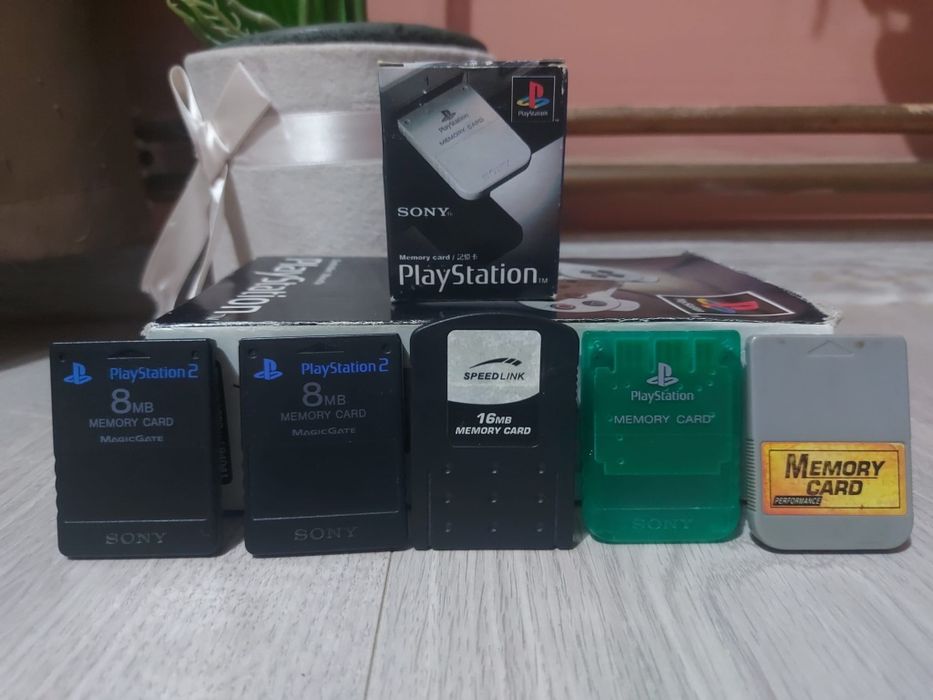 Accesorii Playstation 1 / Playstation 2, Consolă Playstation 2