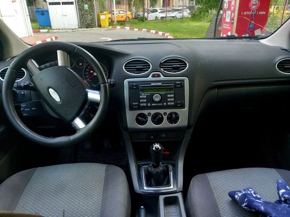 Vand urgent ford focus mk2 1.6 benzina cu GPL din 2007