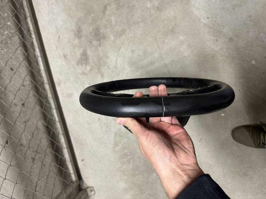 Volan piele cu comenzi fara airbag VW Passat B8 Golf 7 cod 5G0419091