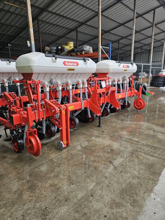 Cultivator/Prasitoare OZDUMAN 7 secti/6 randuri