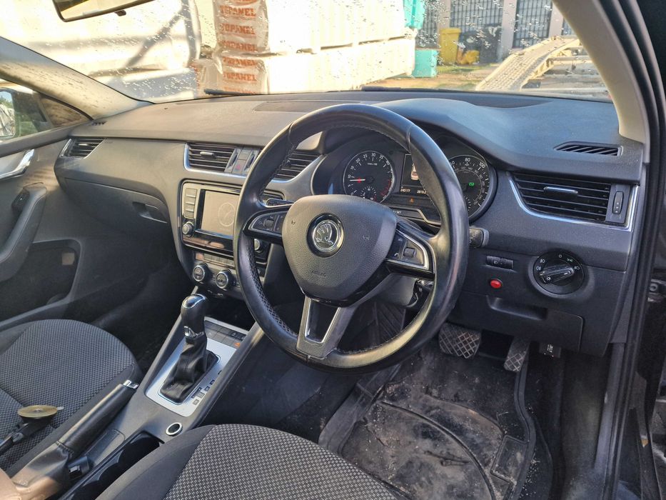 Cutie automata completa QMM Skoda Octavia Superb 3 Volkswagen Passat