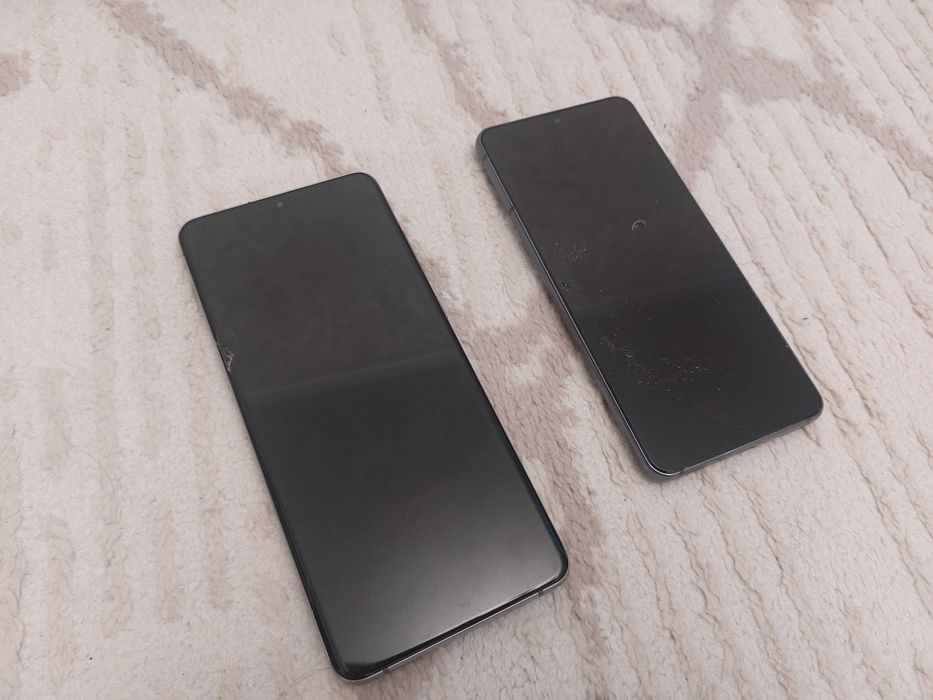 Самсунг С21 и С20+