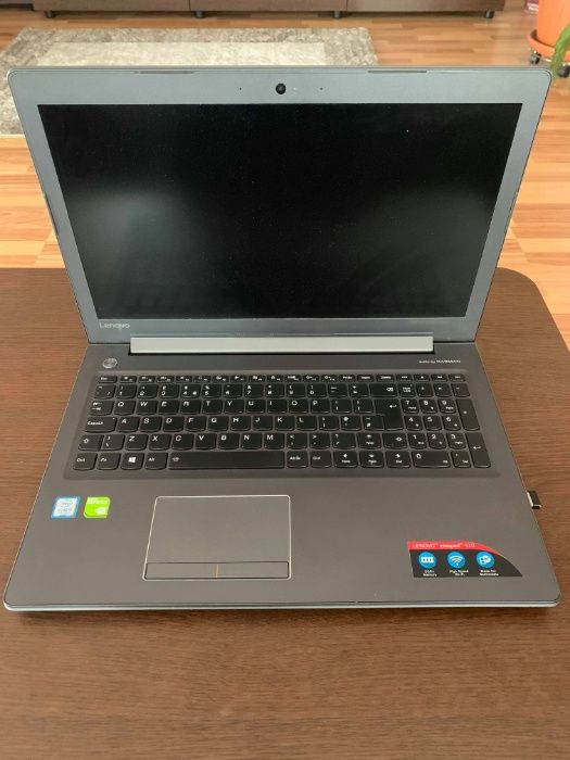 Vand laptop Lenovo