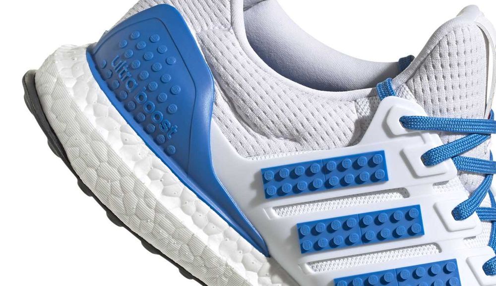 Чисто нови оригинални маратонки Adidas Ultraboost Lego