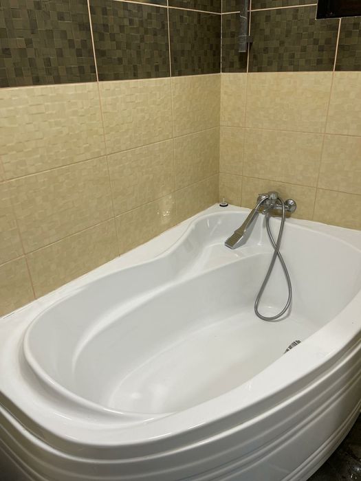 Cazare/Regim hotelier  Apartament 3 camere cazare  Sebastian sector 5