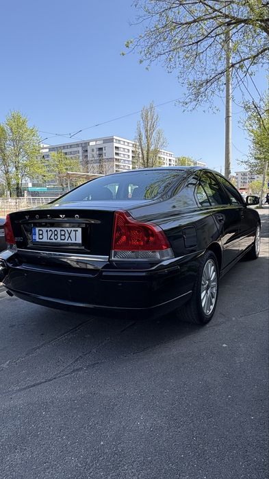 VOLVO S60 2009 — imagine 8
