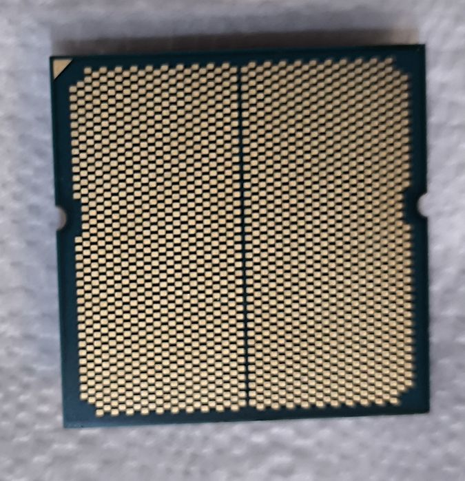 Процессор AMD Ryzen 9 7950x топовый