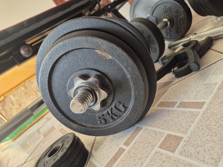 set greuati, însumează 90 de kilograme