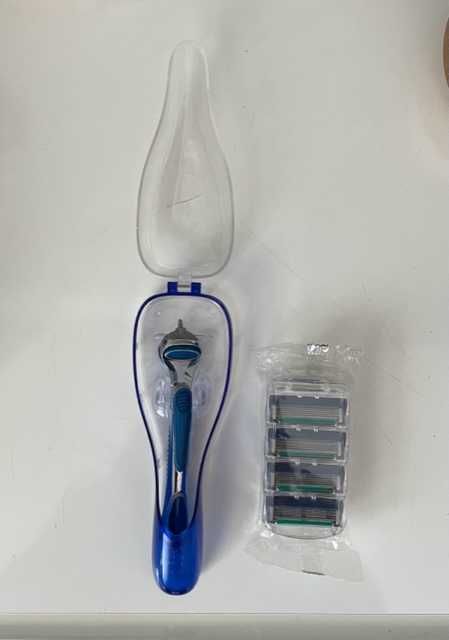 Самобръсначка, ножчета и кутия-комплект