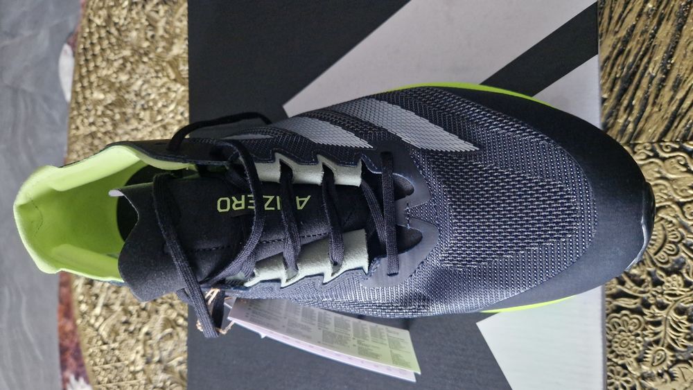 Vând adidas adizero boston 12 noi