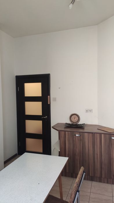 Дава се под наем Двустаен апартамент в София, Център - 65 кв.м за 561 € - Снимка #7