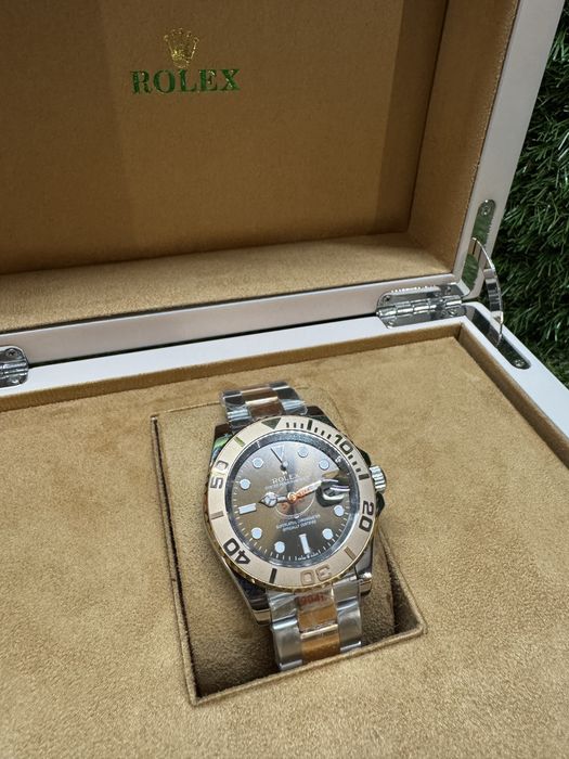Rolex Oyster Perpetual Date