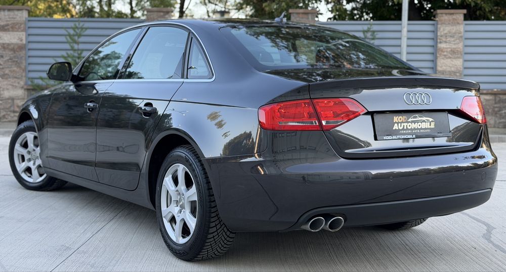Audi A4 B8 / Ambiente / 2.0 TDI / 143CP / Manuala / Istoric complet / RATE / LIVRARE