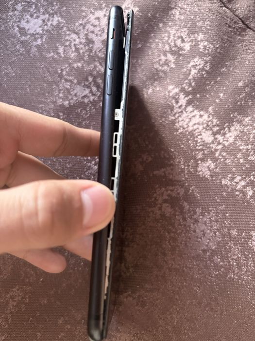 Iphone 7 plus со вздутым акб