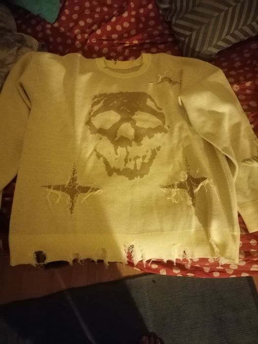 Pulovere noi l-xl, 50 lei bucata