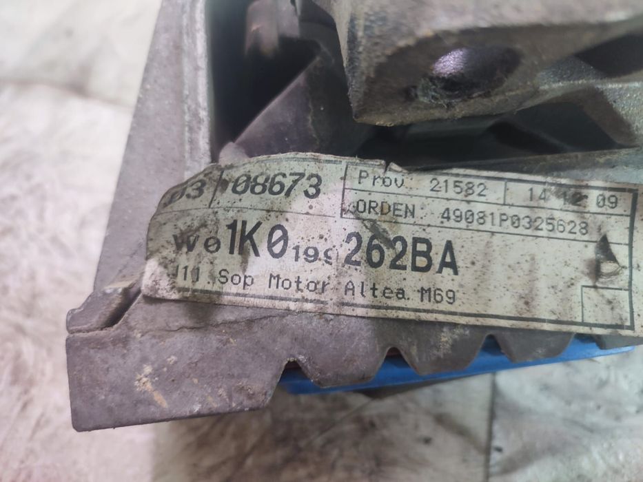 Suport tampon motor 1.9 tdi BLS BXE 1k0199262ba Volkswagen VW Golf 5